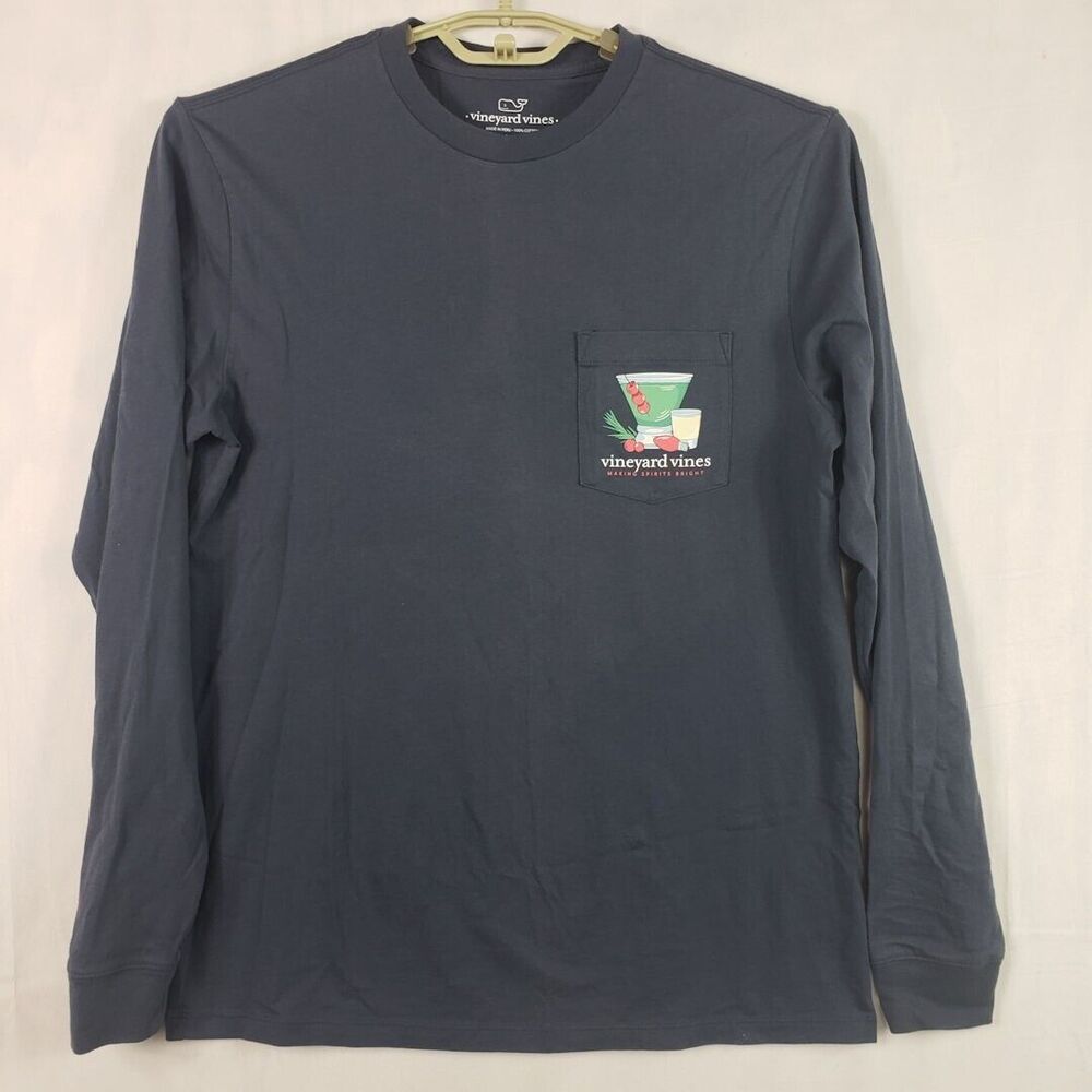 Vineyard Vines T-Shirt Mens XS Making Spirits Bright Drinks Holiday Pocket Tee